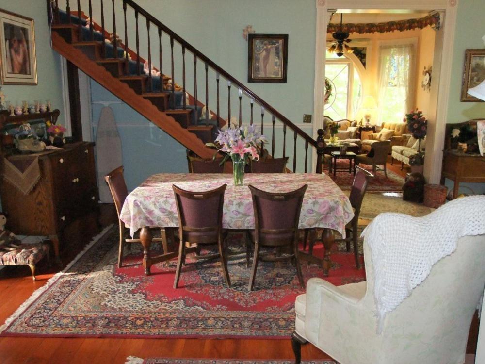 Robin'S Nest Bed & Breakfast San Andreas Exterior foto