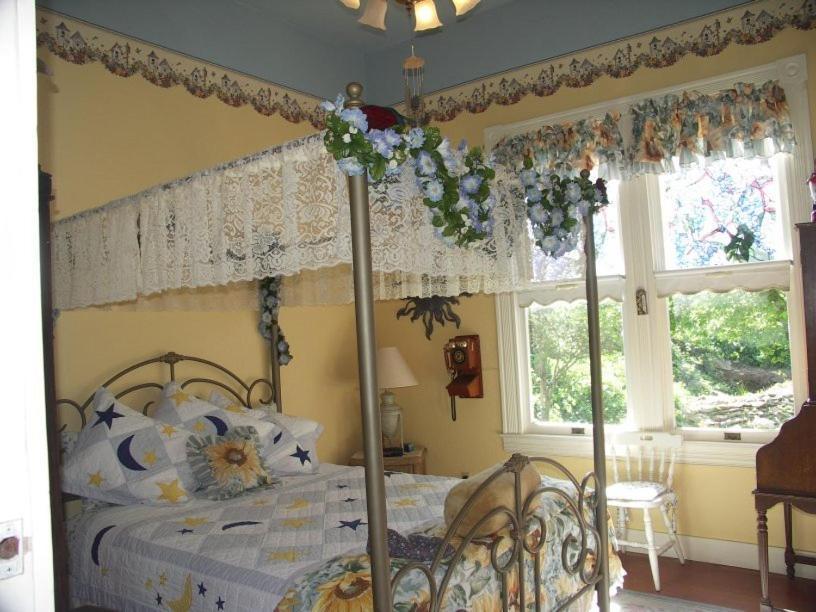 Robin'S Nest Bed & Breakfast San Andreas Quarto foto