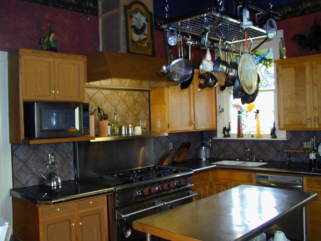 Robin'S Nest Bed & Breakfast San Andreas Exterior foto